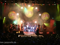 JUMP Arena Tour 2004